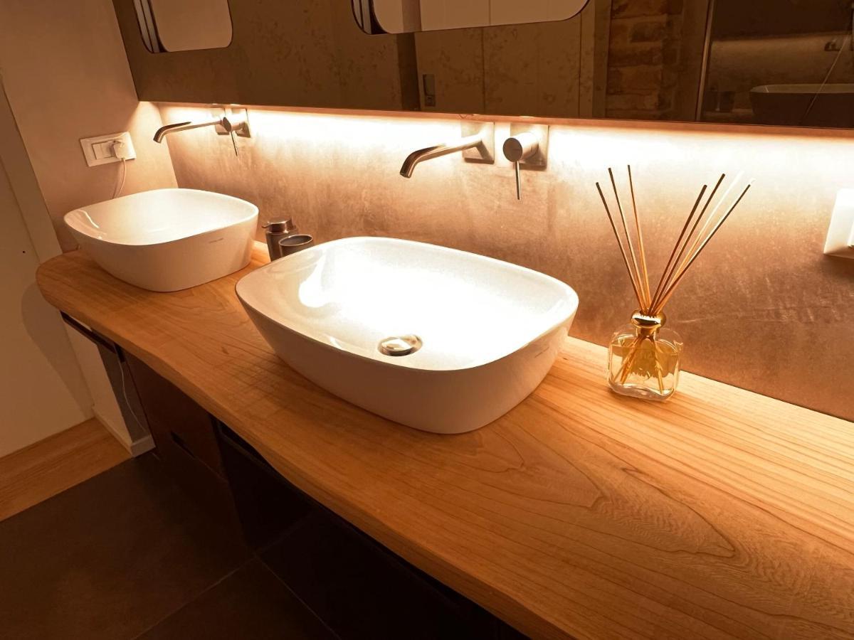 Venice Luxury Suite - Private Jacuzzi And Design Esterno foto