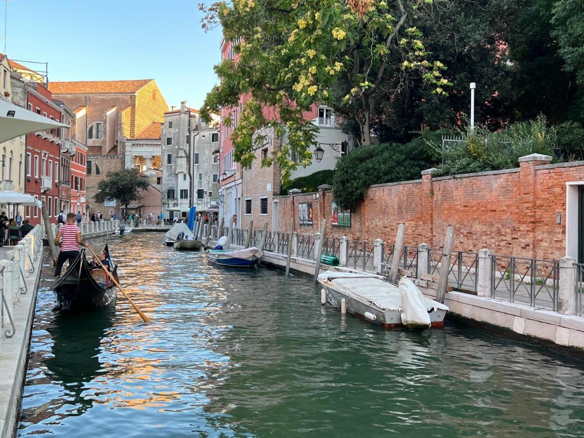Venice Luxury Suite - Private Jacuzzi And Design Esterno foto